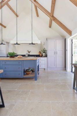 Calcot  - Limestone tumbled