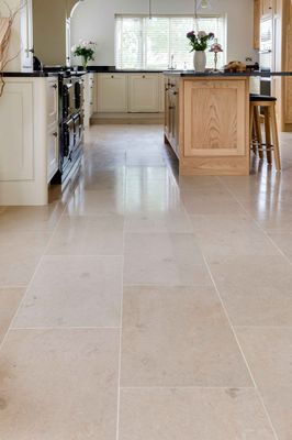 Buscot Limestone - Honed Finish