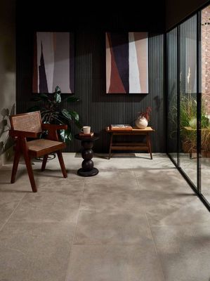 Romaine - Limestone - Velvet