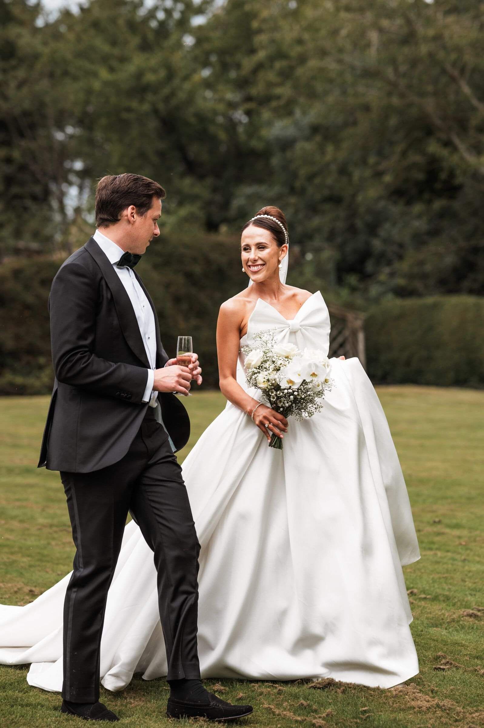 uk wedding dress designer, bespoke wedding dress, wedding dress accessories 