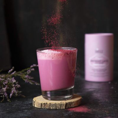 Organic Beetroot Latte with Ginger