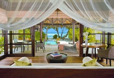  Four Seasons Resort at Landaa Giraavaru - Baa Atoll