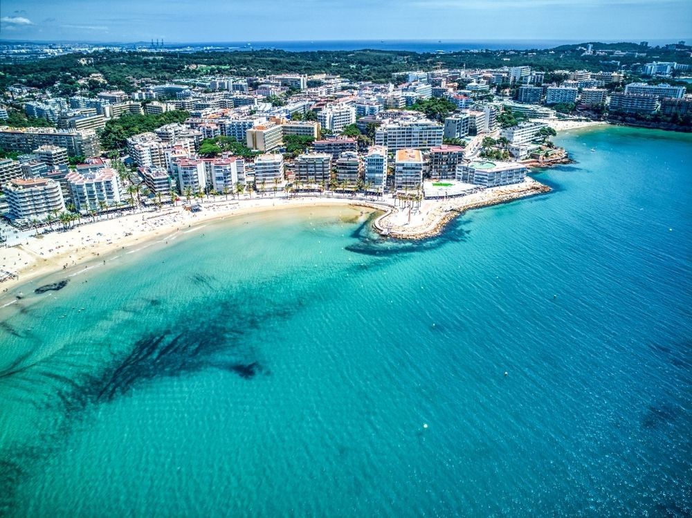 Holidays to Costa Dorada with JLM Travel